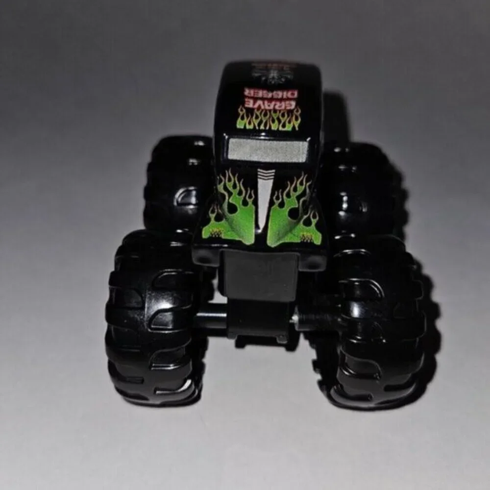 3 Hot Wheels Monster Truck Jam Lot Grave Digger Thrasher Zombie Blue Tie 2015
